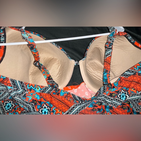 Cacique Swimwear Orange and Blue Paisley Print Front Cutout Tankini Top - Picture 3 of 6